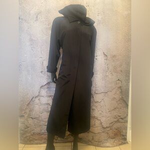 Penningtons Black Lightweight Trench